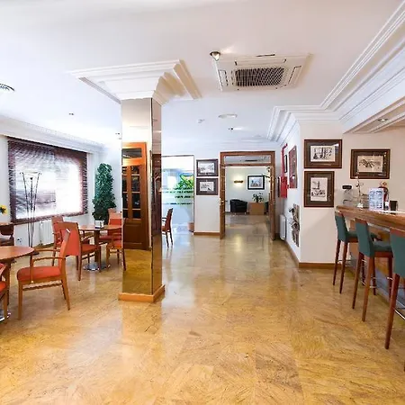Mr Costa Blanca 酒店 德尼亚