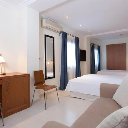 Готель Mr Costa Blanca