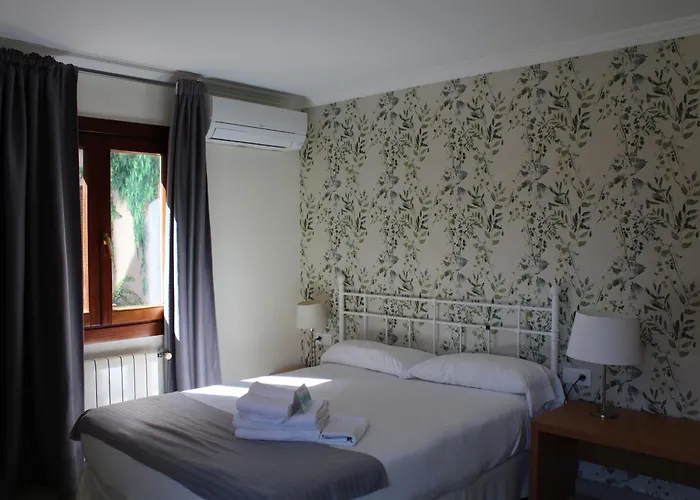 Mr Costa Blanca دينايا