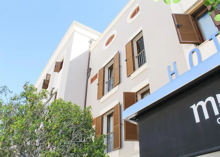 Mr Costa Blanca دينايا